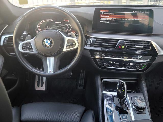 2023 BMW M550 Sedan