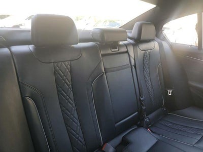 2023 BMW M550 Sedan