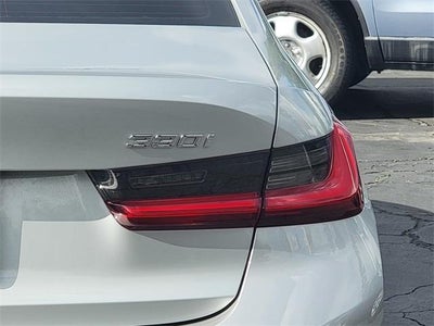 2019 BMW 330i Sedan