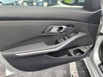 2019 BMW 330i Sedan