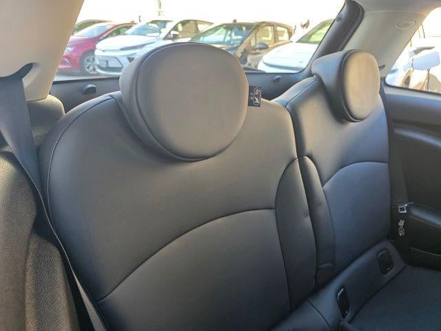 2011 MINI Cooper Hardtop Base