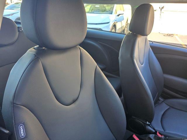 2011 MINI Cooper Hardtop Base