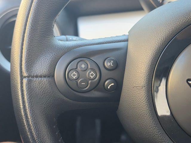 2011 MINI Cooper Hardtop Base