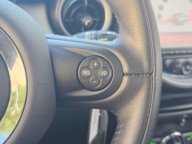 2011 MINI Cooper Hardtop Base