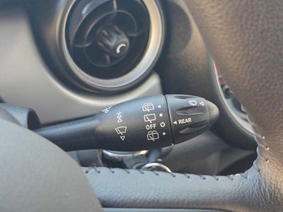 2011 MINI Cooper Hardtop Base