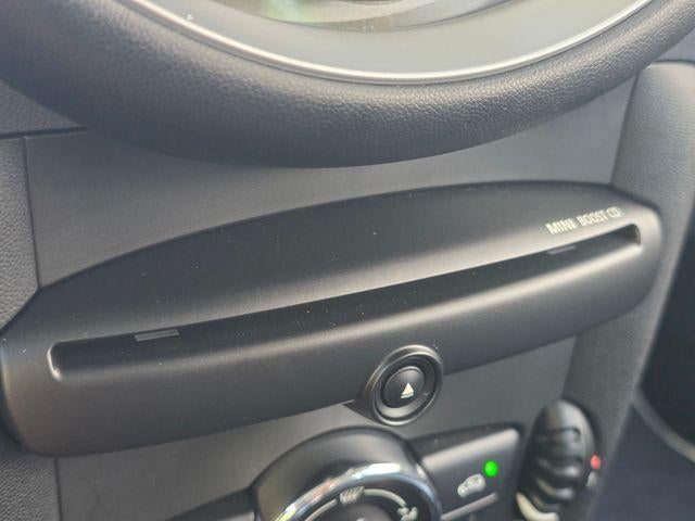 2011 MINI Cooper Hardtop Base